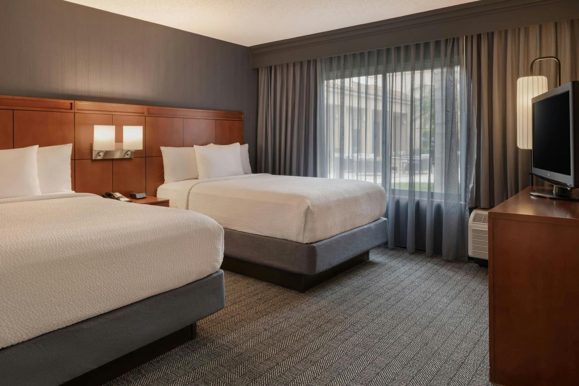 Hotel Courtyard Anaheim Buena Park Exterior foto